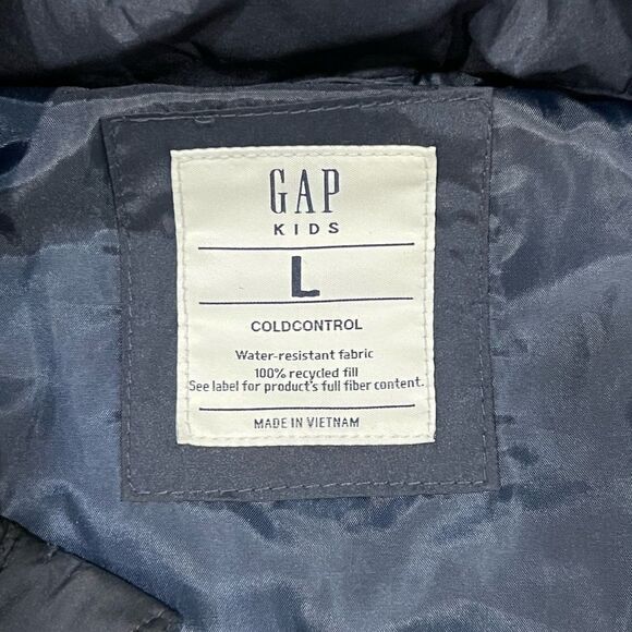 GAP Kids Puffer Vest - Picture 3 of 3